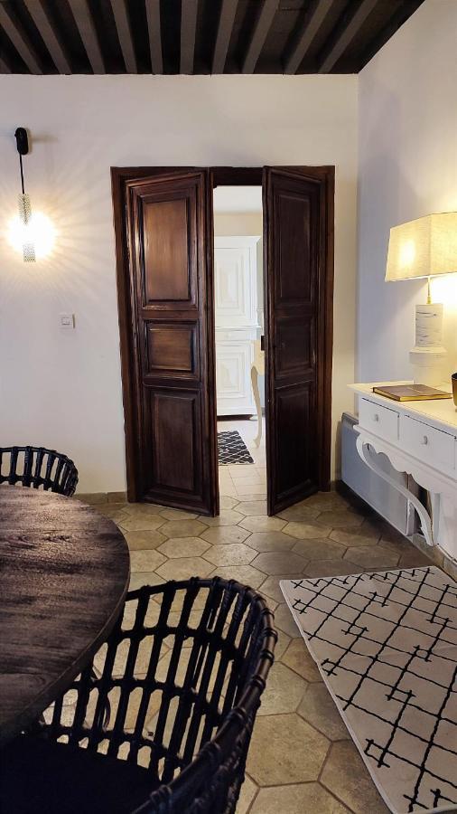 Uzes, Au Coeur Du Centre Medieval Le Logis Du Consul Un Bien D'Exception Du Xvieme Siecle Eksteriør bilde